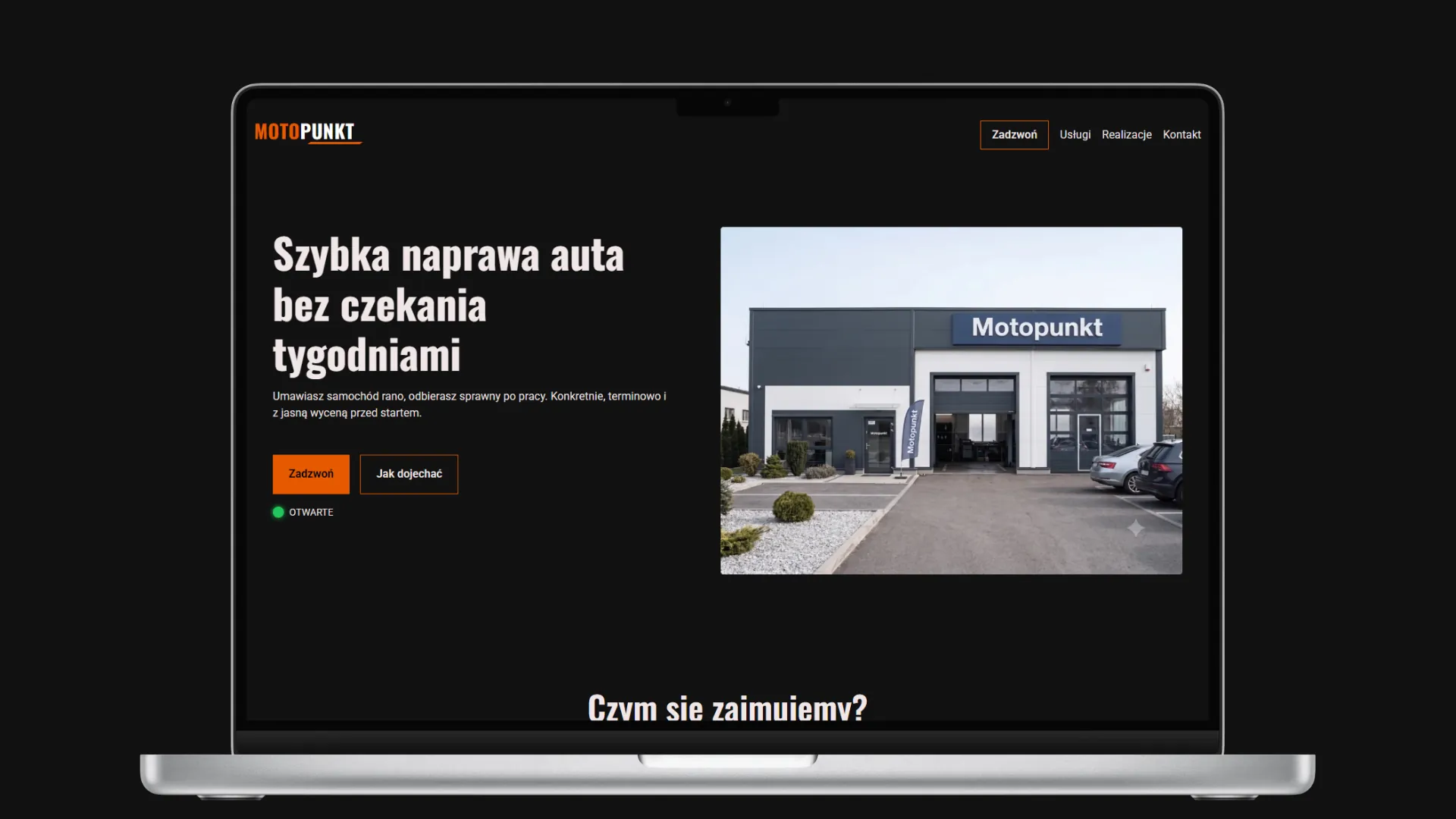 Makieta laptopa z widokiem na sekcję hero strony Motopunkt z hasłem 'Szybka naprawa auta bez czekania tygodniami'